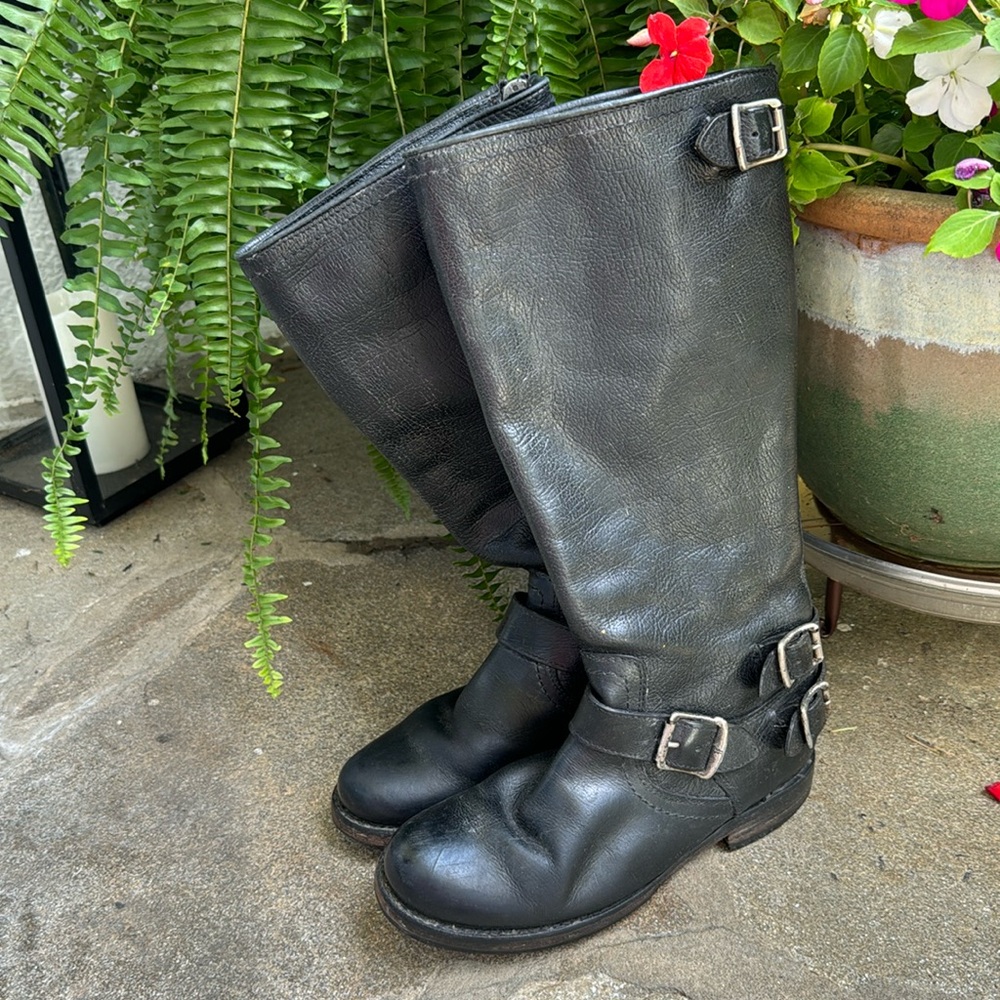 FRYE BOOTS Veronica zip back tall black riding boots SIZE 6B